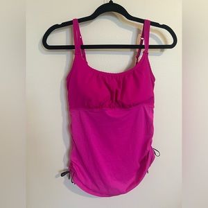Lululemon Women's Hot ‘N Sweaty Pink Built In Bra Tank Top Scallop Edge Strap 6